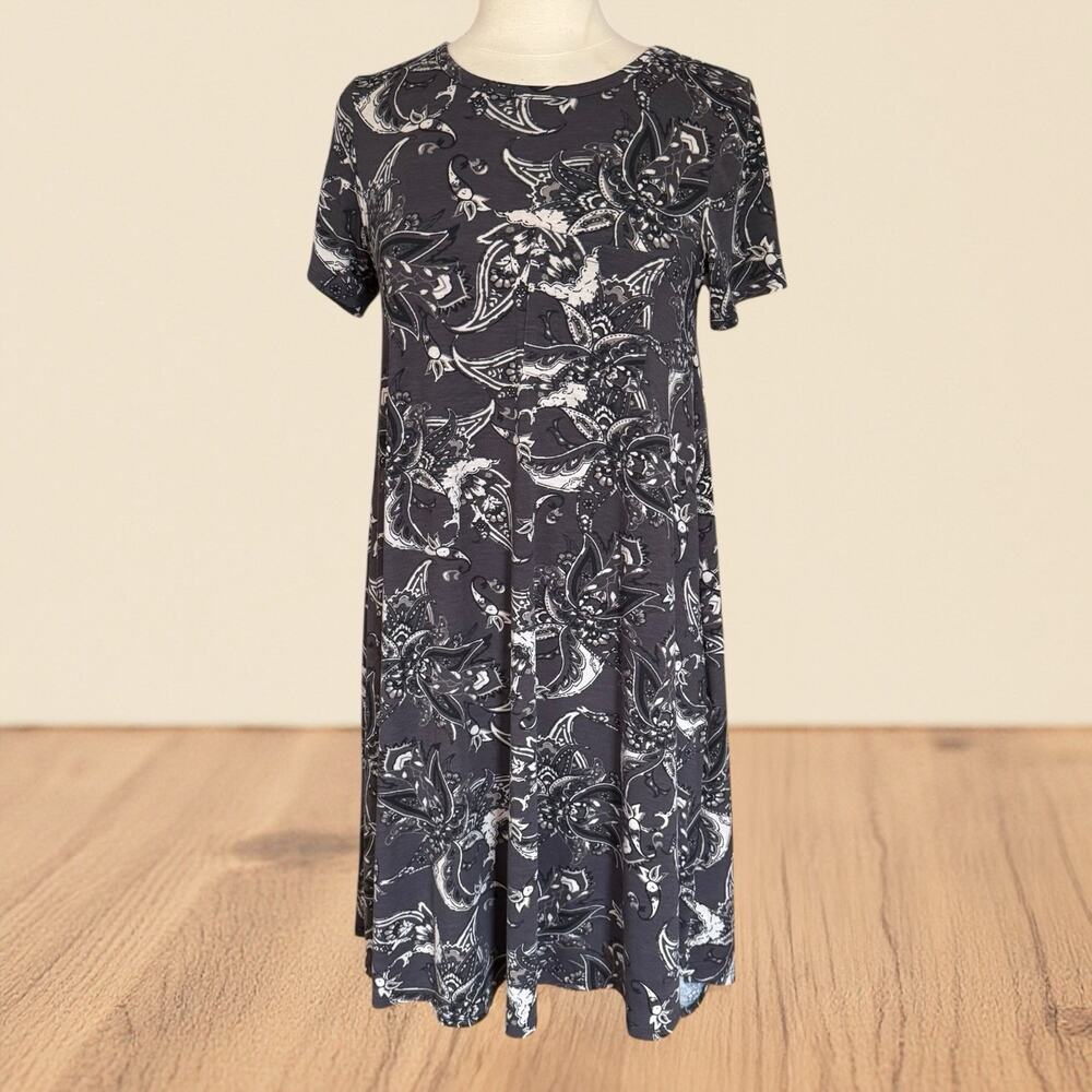 Lularoe Carly Dress Black Gray Paisley Size XS Womens High Low Super Comfy‎